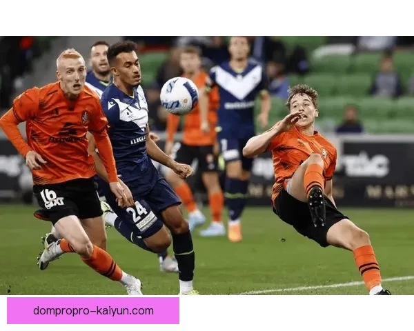 足球新秀登场表现稳健，近期赛场发挥持续提升